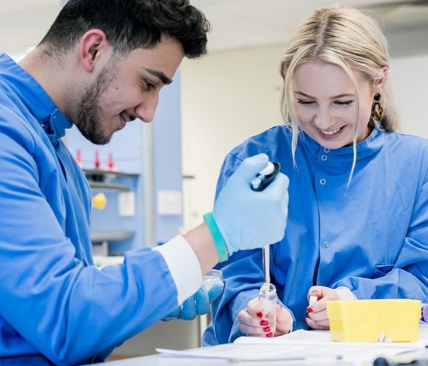 جامعة غرب انجلترا