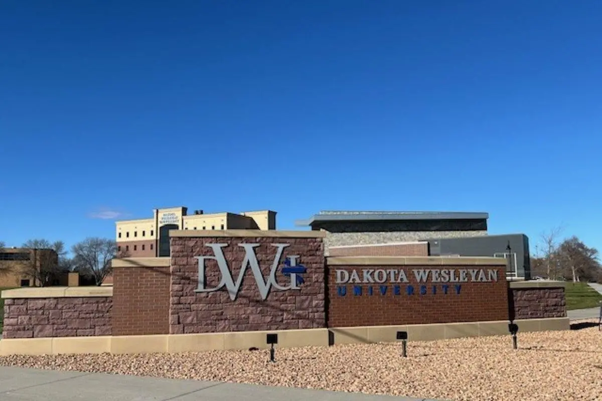 Dakota Wesleyan University